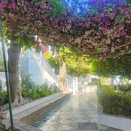 La Casa Azul - Next To The Sea! Apartment *